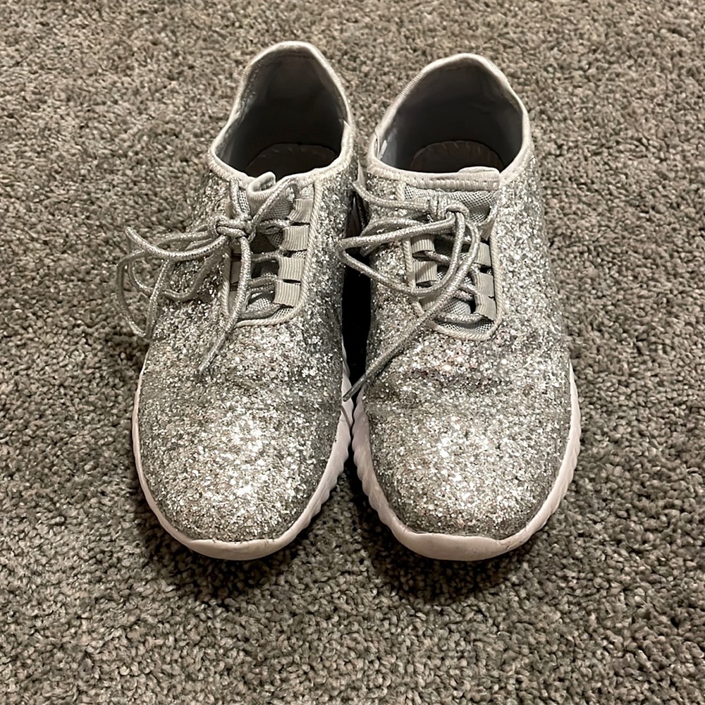 Silver sparkle shoes. Size 7